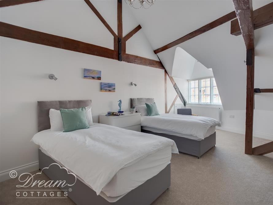 Old Coastguard Apartment 3 Weymouth Bagian luar foto